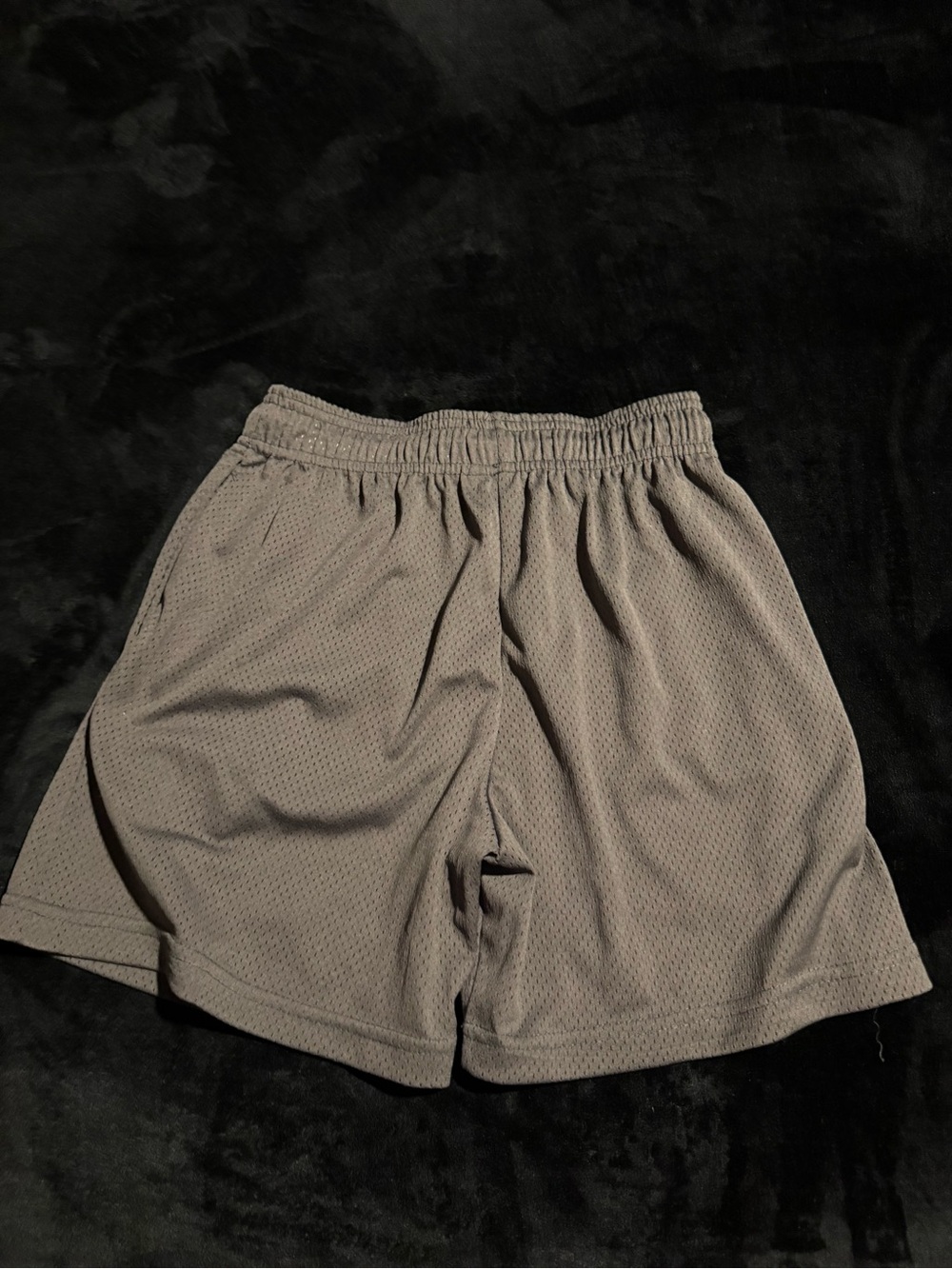 EE® Basic Short - Picture 2 of 4
